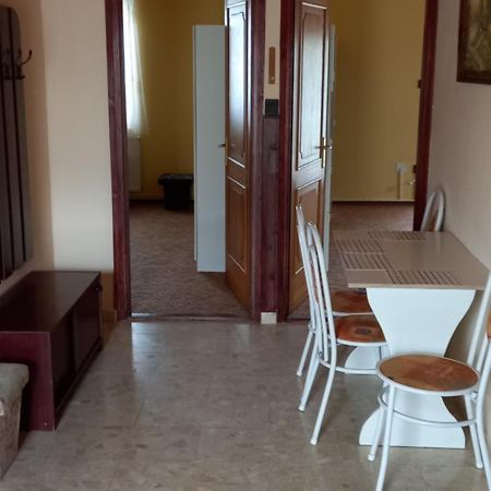 Appartamento Patrik Apartman Siófok Esterno foto